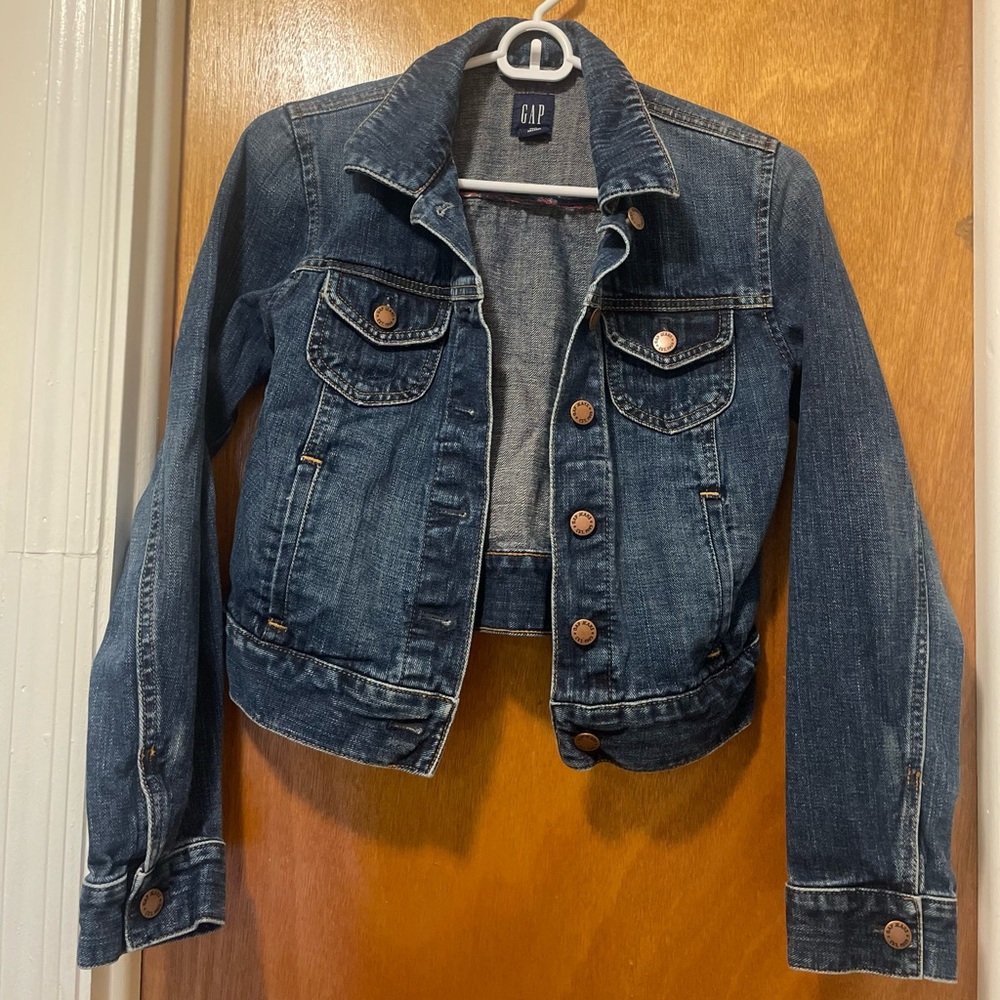 GAP Jean Jacket - Picture 3 of 5